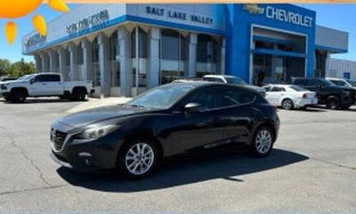 2015 Mazda MAZDA3 Touring GS