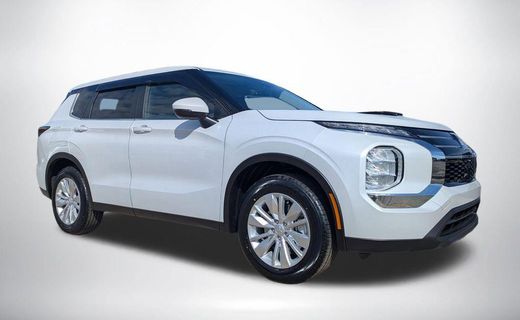 2026 Mitsubishi Outlander ES