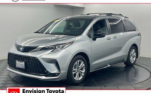 2023 Toyota Sienna XSE