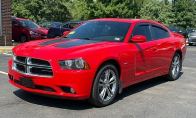 2013 Dodge Charger R T