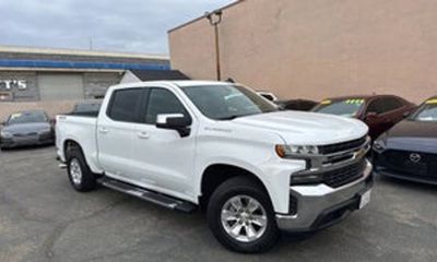 2021 Chevrolet Silverado RST