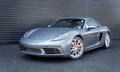 2025 Porsche 718 Cayman S