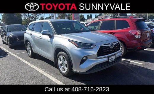 2021 Toyota Highlander LE