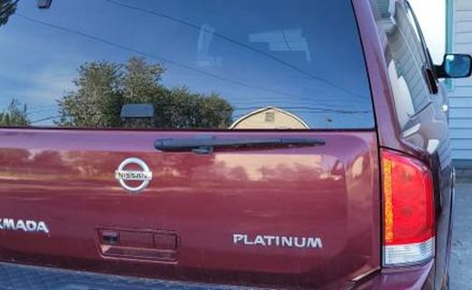 2012 Nissan Armada SV