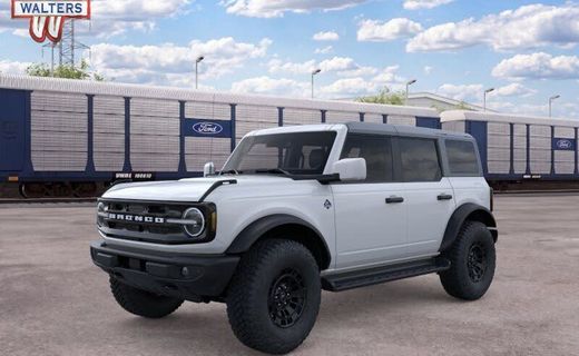 2026 Ford Bronco Outer Banks 4