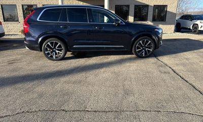 2019 Volvo XC90 Inscription