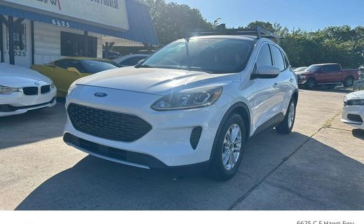 2020 Ford Escape SE
