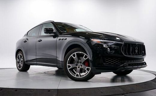2017 Maserati Levante Luxury