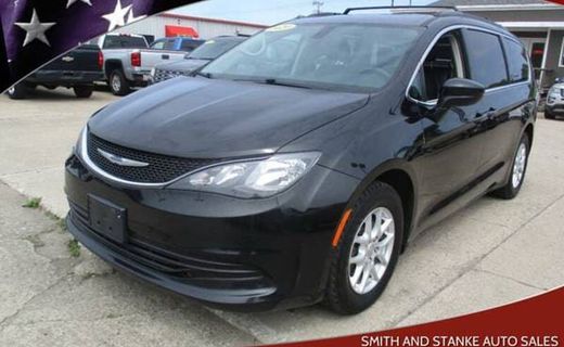 2020 Chrysler Voyager LXI