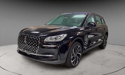 2025 Lincoln Corsair Reserve