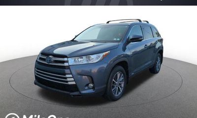 2019 Toyota Highlander XLE Hybrid