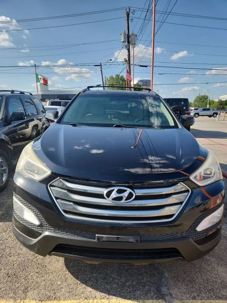 2016 Hyundai Santa FE Sport — a typically priced live listing
