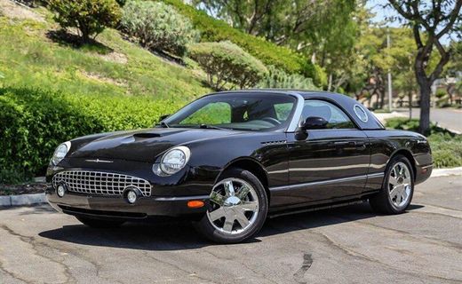 2002 Ford Thunderbird Base