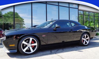 2013 Dodge Challenger SRT8
