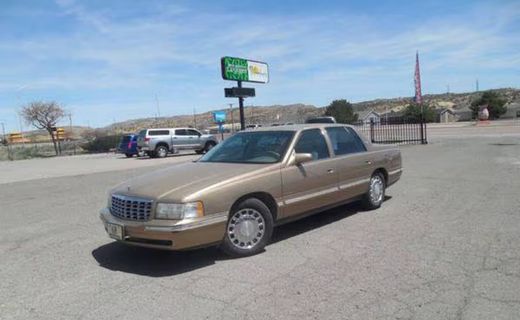 1999 Cadillac Deville Base