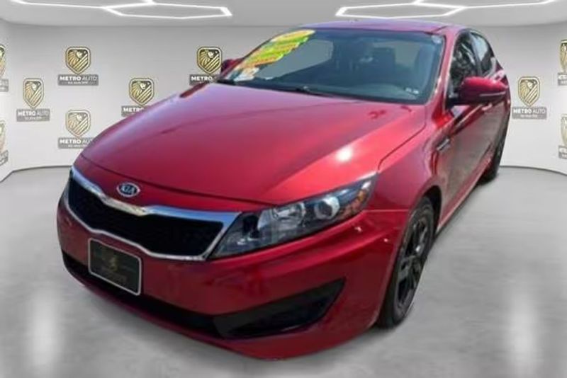 2011 Kia Optima — a typically priced live listing