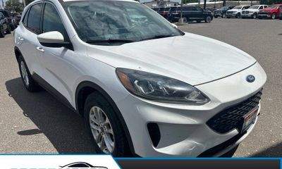 2020 Ford Escape SE