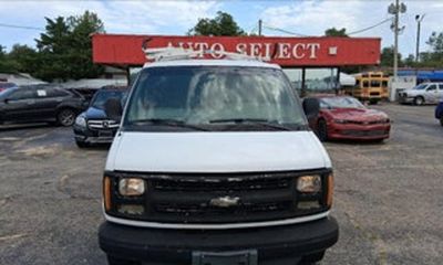2000 Chevrolet Express G3500
