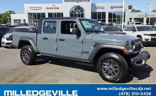 2026 Jeep Gladiator Sport