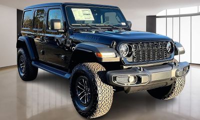 2025 Jeep Wrangler Willys 4 Door