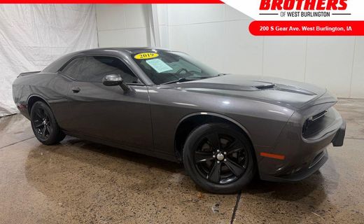 2019 Dodge Challenger SXT
