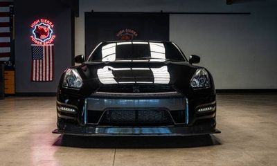 2013 Nissan GT-R Premium