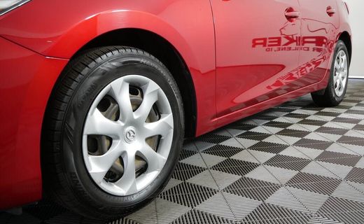 2017 Mazda MAZDA3 Sport