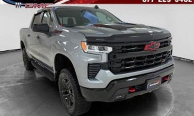 2023 Chevrolet Silverado RST