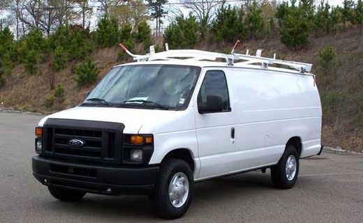 2009 Ford Econoline Cargo E 350 Super