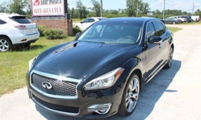 2017 Infiniti Q70L 37