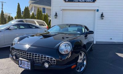 2002 Ford Thunderbird Base