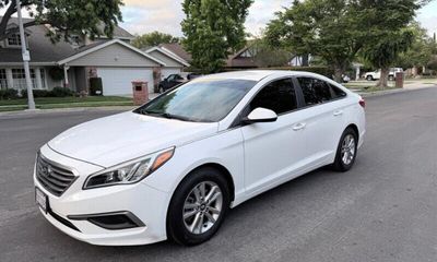 2016 Hyundai Sonata SE