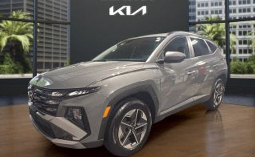2025 Hyundai Tucson SE