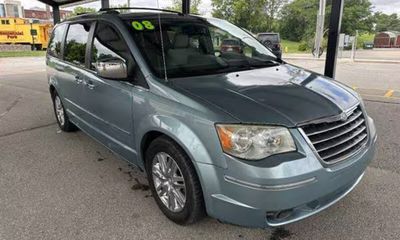 2008 Chrysler Town AND Country Limited