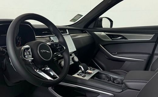 2026 Jaguar F-Pace P400 S
