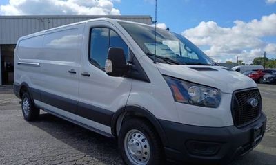 2025 Ford Transit LOW Roof