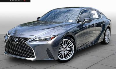 2025 Lexus IS 300 Premium