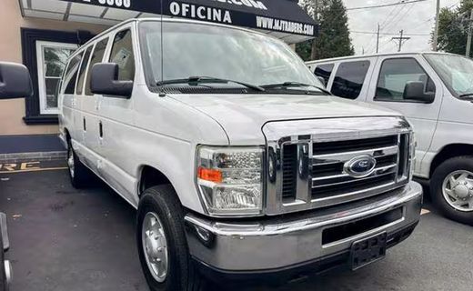 2010 Ford E-350 Econoline