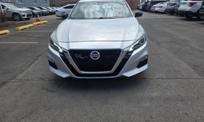 2021 Nissan Altima SR