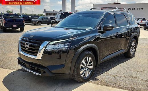 2023 Nissan Pathfinder SL