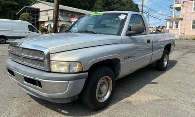 2000 Dodge Ram ST