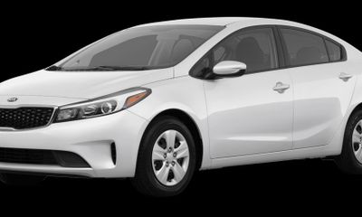 2018 Kia Forte LX Base