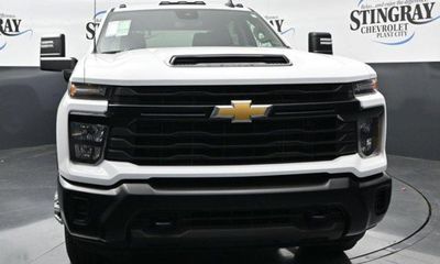 2024 Chevrolet Silverado HD Work Truck