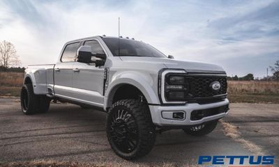 2026 Ford F-450 Platinum