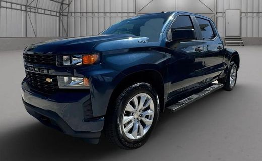 2020 Chevrolet Silverado Custom