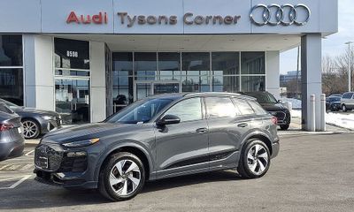 2025 Audi Q6 Premium Plus