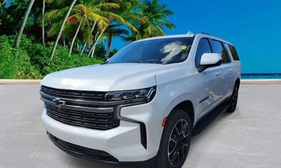 2022 Chevrolet Suburban RST