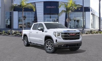 2026 GMC Sierra SLT