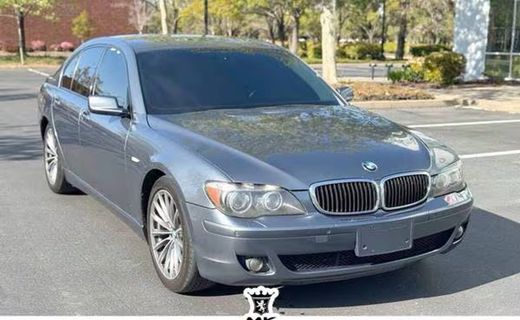 2007 BMW 750I