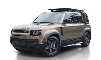 2023 Land Rover Defender 110 SE